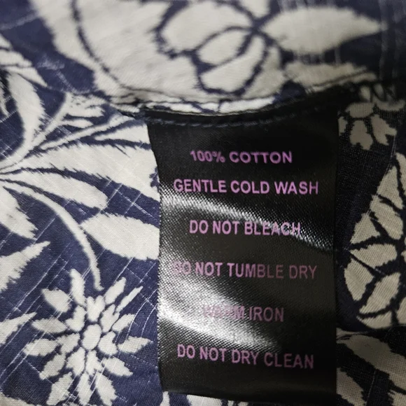 Lyza Byrd Navy Floral Ruffle Top Size Large 100% Cotton - Picture 5 of 7